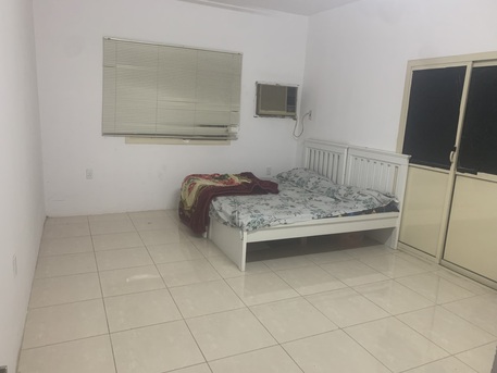 Madinat Al Ummal, Apartments, Flats, Houses & Villas, SAR 2000/month,  Furnished,  2 BR,  400 Sq. Meter,  Furnished Flat For Rent Available