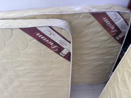 Manama, Household Items, BHD 1,  Urgent Selling Good Condition Leaving Bahrain