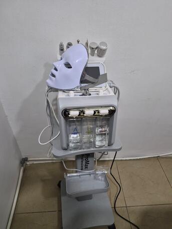 Manama, Health & Beauty Items, BHD 2800,  Running Ladies Salon For Sale In Jidali In Prime Area