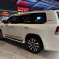 SAR 183000,  Toyota Land Cruiser GXR 2019 For Sale,  2019,  Automatic,  169000 KM,