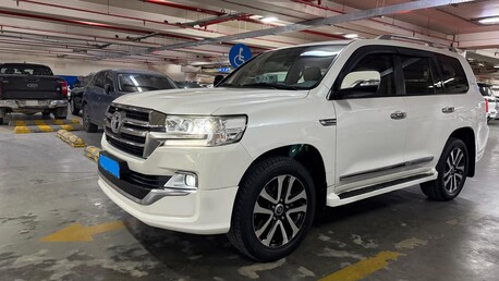 Khobar, Vehicles, Cars & Trucks , SAR 183000,  Toyota Land Cruiser GXR 2019 For Sale,  2019,  Automatic,  169000 KM,