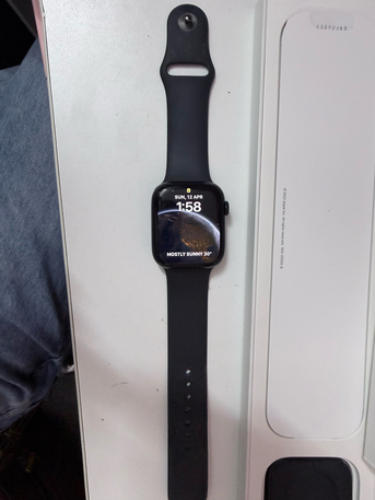 Riyadh, Watches, SAR 600,  Apple Watch Series 8 , 45MM
