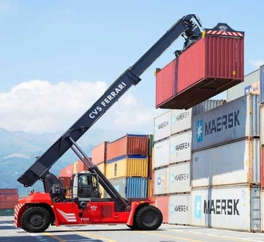 Riyadh, Jobs, Reach Stacker Operator