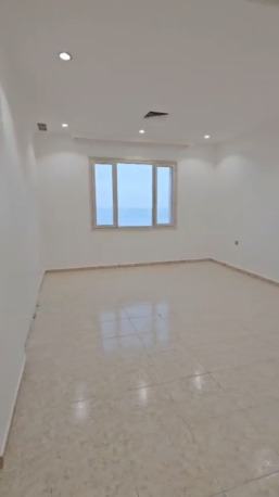 Salmiya, Apartments, Flats, Houses & Villas, KWD 550/month,  3 BR,  Apartment For Rent In Salmiya With A Sea View.