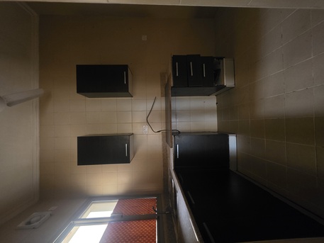 Manama, Apartments, Flats, Houses & Villas, BHD 200/month,  2 BR,  @2BATHROOM Hall Kitchen Without Electricity