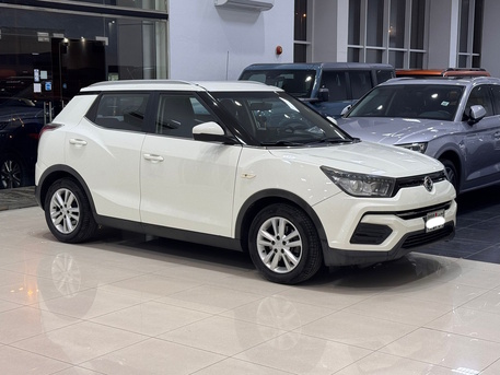 Manama, Vehicles, Cars & Trucks , BHD 2900,  Ssangyong Tivoli,  2019,  Automatic,  114950 KM,    (White)