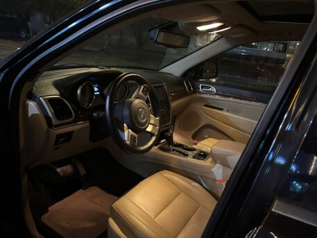 Riyadh, Vehicles, Cars & Trucks , SAR 40000,  Jeep Grand Cherokee Limited,  2013,  Automatic,  161000 KM,  SUV For Sale -  V6 3.6L Engine 4x4