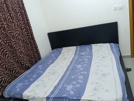 Khobar, Household Items, SAR 1980,  2BED WITH MATTRESS  2WARDROBE SOFA DINING TABLE GAS STOVE WITH REGULATOR AND CYLINDER