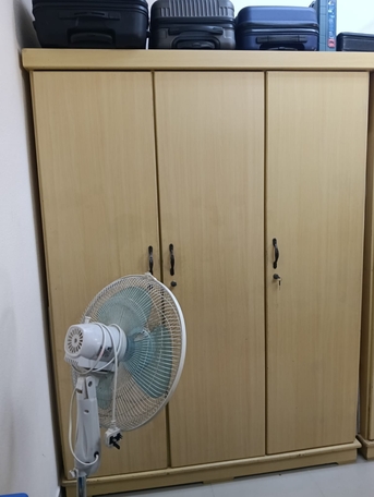 Khobar, Household Items, SAR 1980,  2BED WITH MATTRESS  2WARDROBE SOFA DINING TABLE GAS STOVE WITH REGULATOR AND CYLINDER