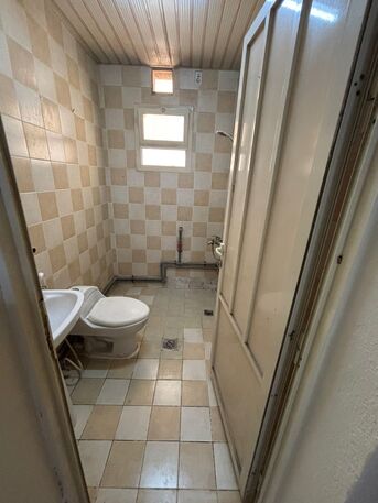 Jubail, Rooms for Rent, SAR 1200/month,  1 Room Available For Rent (FRESHLY MAINTAINED)