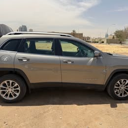 Riyadh, Vehicles, Cars & Trucks , SAR 61000,  Jeep Cherokee Longitude,  2019,  Automatic,  112000 KM,  ????   &ndash; Premium Condition | Luxury Drive ????