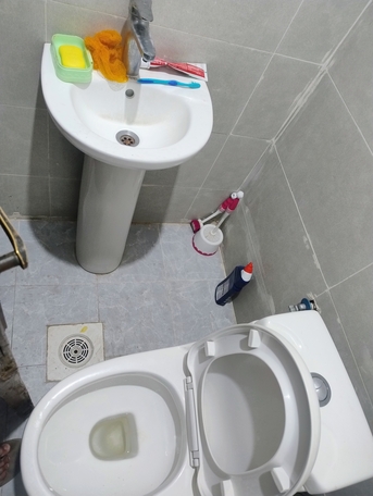 Al Wizarat, Apartments, Flats, Houses & Villas, SAR 1150/month,  Furnished,  Single Room Furnished In Hara Available For Executive Bachelor One Person Only.