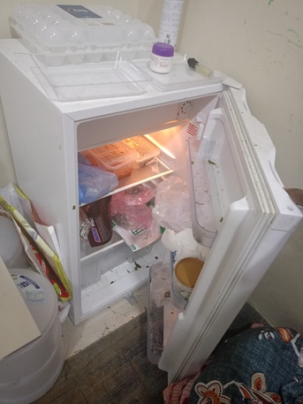 Dammam, Appliances, SAR 1700,  Double Bed With Mattress Single Door Fridge Gas Stove With Cylinder And Regulator Wall AC