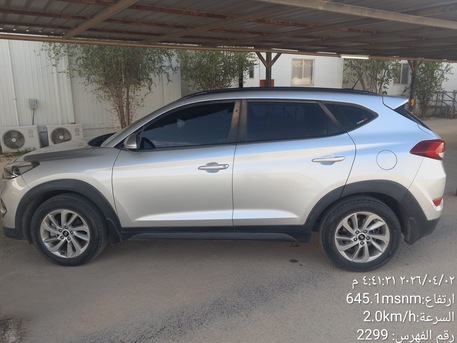 Olaya, Vehicles, Cars & Trucks , SAR 48000,  Hyundai Tucson,  2017,  Automatic,  215000 KM,