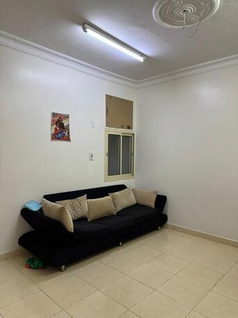 Al Anoud, Apartments, Flats, Houses & Villas, SAR 1400/month,  Furnished,  2 BR,  Semi Furnished Family Flat For Rent