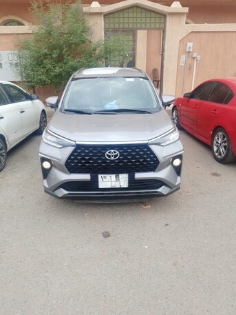 Madinah, Vehicles, Cars & Trucks , SAR 3600,  Toyota Veloz,  2024,  Automatic,  16000 KM,  I Want To Rent My Car