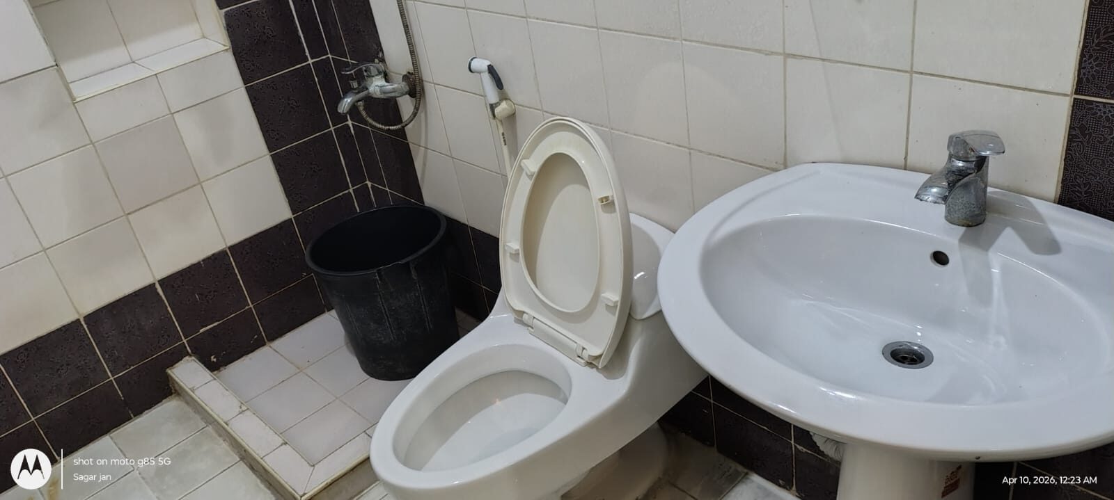 Al Khobar Al Shamalia, Rooms for Rent, SAR 1000/month,  Furnished,  Furnished, Single Room, Bachelors-Khobar Prince Naef.Cross 21 QALAMKAR BUILDING