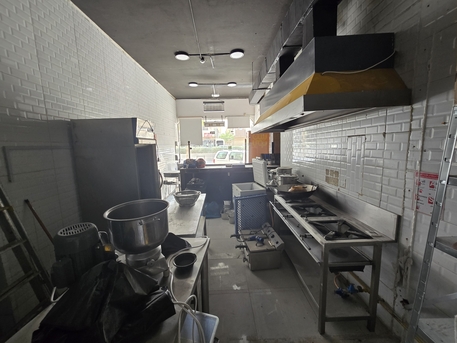 Riyadh, Food, SAR 44000,  Restaurant For Transfer With Equipment