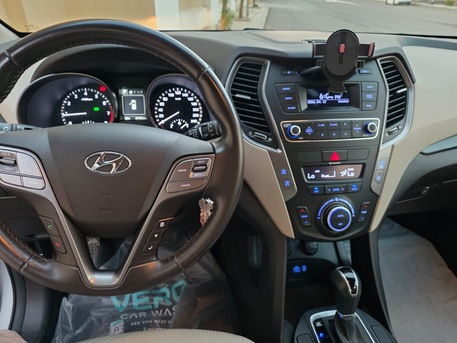 Riyadh, Vehicles, Cars & Trucks , SAR 67500,  Hyundai Santa Fe,  2018,  Automatic,  47000 KM,  Semi Full Option