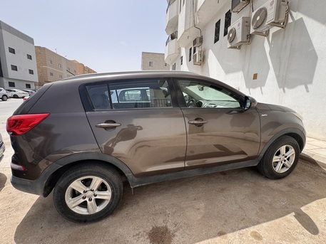 Riyadh, Vehicles, Cars & Trucks , SAR 35000,  Kia Sportage,  2015,  Automatic,  144000 KM,   , Owner Is Filipino