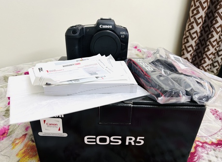 Al Sahafa, Photo & Video, SAR 7999,  CANON R5 BODY ONLY