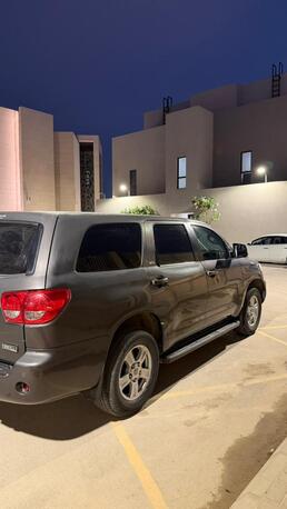 Riyadh, Vehicles, Cars & Trucks , SAR 69000,  Toyota Sequoia,  2015,  Automatic,  357000 KM,   -  2WD - Single Owner (family Used)