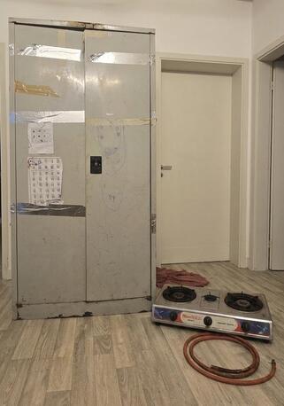 Gudaibiya, Household Items, BHD 6,  Gas Stove And Steel Cupboard - Used