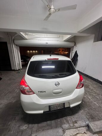 Muharraq, Vehicles, Cars & Trucks , BHD 1400,  Nissan Tiida,  2009,  Automatic,  170 KM,  Nissan Tida  For Sale Family Use