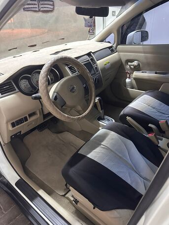 Muharraq, Vehicles, Cars & Trucks , BHD 1400,  Nissan Tiida,  2009,  Automatic,  170 KM,  Nissan Tida  For Sale Family Use