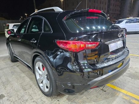 Jeddah, Vehicles, Cars & Trucks , SAR 26000,  Infiniti FX,  2010,  Automatic,  245000 KM,  Infinity Fx Full Option Price Negotiable