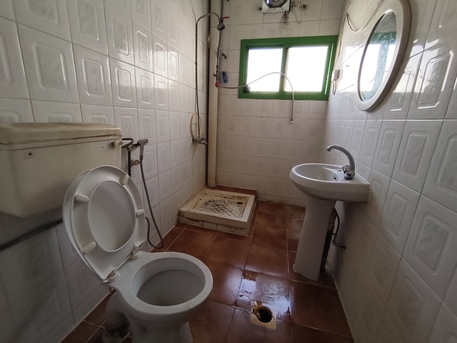 Hoora, Apartments, Flats, Houses & Villas, BHD 170/year,  2 BR,  Hoora:- 2BR Flat On Rent With Acs & Ewa..