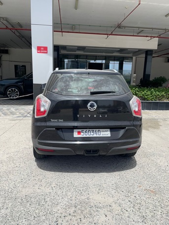 Al Seef, Vehicles, Cars & Trucks , SsangYong Tivoli,  2016,  Automatic,  98000 KM,  SsangYong - Tivoli  For SALE