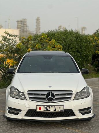 Riffa, Vehicles, Cars & Trucks , BHD 3400,  MERCEDES BENZ C200 2013 WHITE,  2013,  Automatic,  190000 KM,