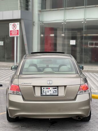 Riffa, Vehicles, Cars & Trucks , BHD 2200,  HONDA ACCORD I-VTEC 2009 GOLD,  2009,  Automatic,  200000 KM,