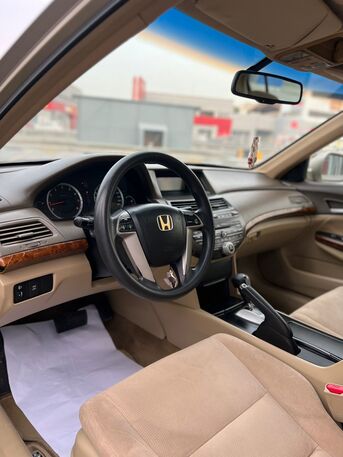 Riffa, Vehicles, Cars & Trucks , BHD 2200,  HONDA ACCORD I-VTEC 2009 GOLD,  2009,  Automatic,  200000 KM,