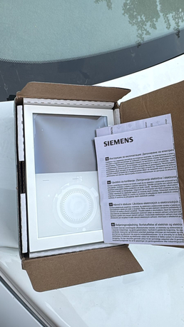 Riyadh, Electronics, SAR 1700,  Siemens Thermostat And Temperature Sensor