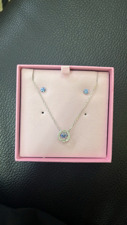 Khobar, Jewelry, SAR 500,  Swaroski Pendent Set New