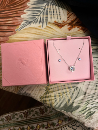 Khobar, Jewelry, SAR 500,  Swaroski Pendent Set New