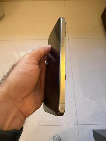 Riyadh, Mobile Phones, SAR 2800,  IPhone 15 Pro Max 256 GB Natural Titanium 89% Battery Health Saudi Purchase