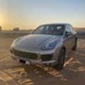 BHD 9500,  Porsche Cayenne,  2016,  Automatic,  74000 KM,    | Excellent Condition | 74,000 KM | Fully Serviced | Like New