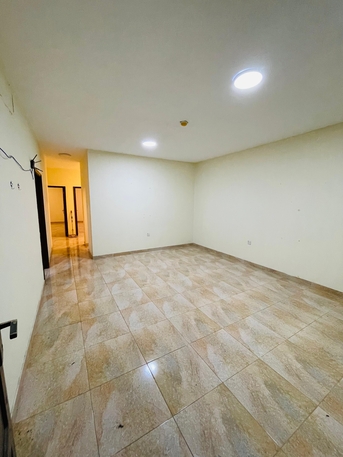 Jubail, Apartments, Flats, Houses & Villas, 2 BR,  2BHK UNFURNISHED APARTMENT AVAILABLE FOR EXECUTIVE BACHELORS