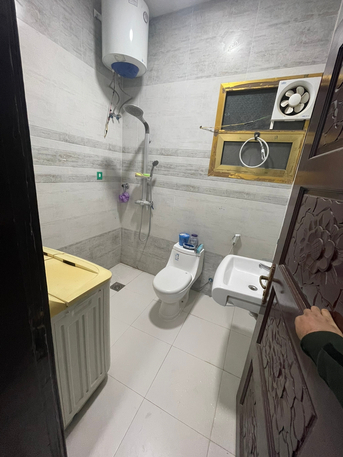 Al Farooq, Rooms for Rent, SAR 16800/year,  SAR 1400/Month, Furnished, Room Small Family In Al Farooq (Near Lulu Mall)