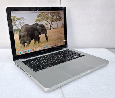 Manama, Computers, BHD 68,  MacBook Pro Core I5 13" HD LED Display 8GB RAM + 320GB HDD Ready To Use Very Good Working