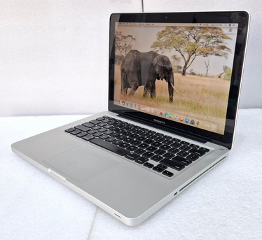 Manama, Computers, BHD 68,  MacBook Pro Core I5 13" HD LED Display 8GB RAM + 320GB HDD Ready To Use Very Good Working