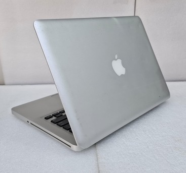Manama, Computers, BHD 68,  MacBook Pro Core I5 13" HD LED Display 8GB RAM + 320GB HDD Ready To Use Very Good Working