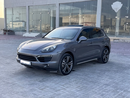 Manama, Vehicles, Cars & Trucks , BHD 3200,  Porsche Cayenne S,  2012,  Automatic,  177500 KM,    (Grey)