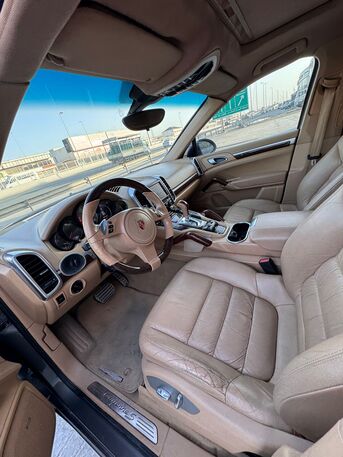 Manama, Vehicles, Cars & Trucks , BHD 3200,  Porsche Cayenne S,  2012,  Automatic,  177500 KM,    (Grey)