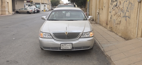 Al Suwaidi, Vehicles, Cars & Trucks , SAR 12000,  Lincoln Town Car,  2004,  Automatic,  212 KM,