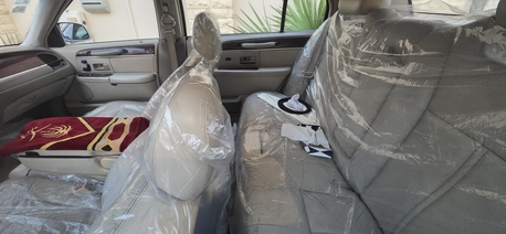 Al Suwaidi, Vehicles, Cars & Trucks , SAR 12000,  Lincoln Town Car,  2004,  Automatic,  212 KM,