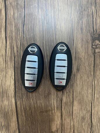 Jeddah, Vehicles, Cars & Trucks , Nissan Pathfinder,  2013,  Automatic,  190 KM,   . VERY GOOD CONDITION FULL OPTION